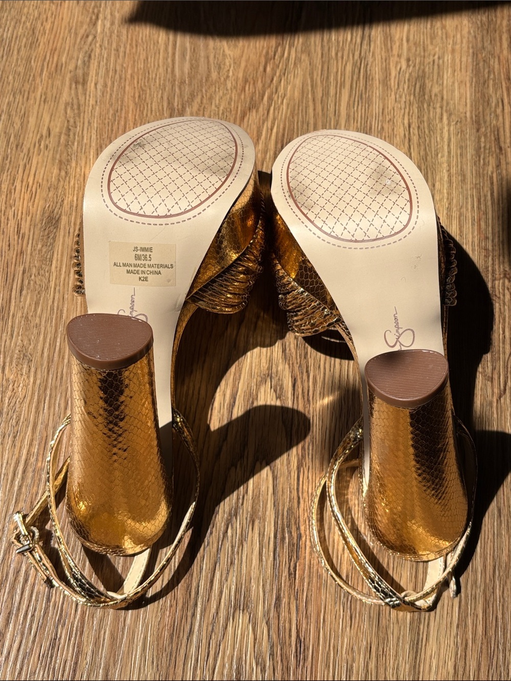 Jessica Simpson Metallic Gold Knotted Ankle-Strap Platform Heels - Picture 4 of 4